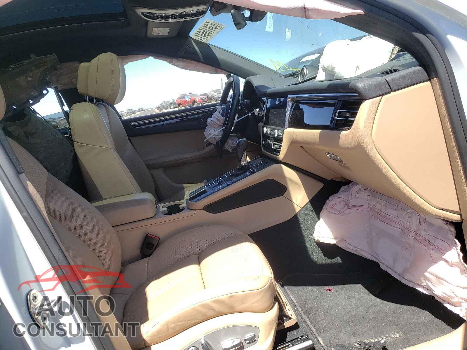 PORSCHE MACAN 2019 - WP1AB2A57KLB32905