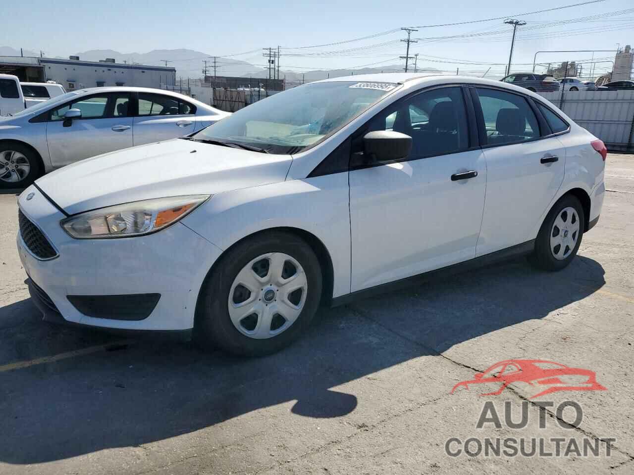 FORD FOCUS 2017 - 1FADP3E20HL348180