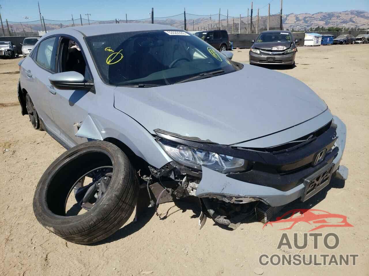 HONDA CIVIC 2018 - SHHFK7H46JU431383