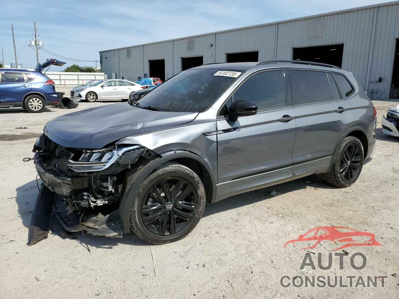 VOLKSWAGEN TIGUAN 2022 - 3VVCB7AX6NM081880