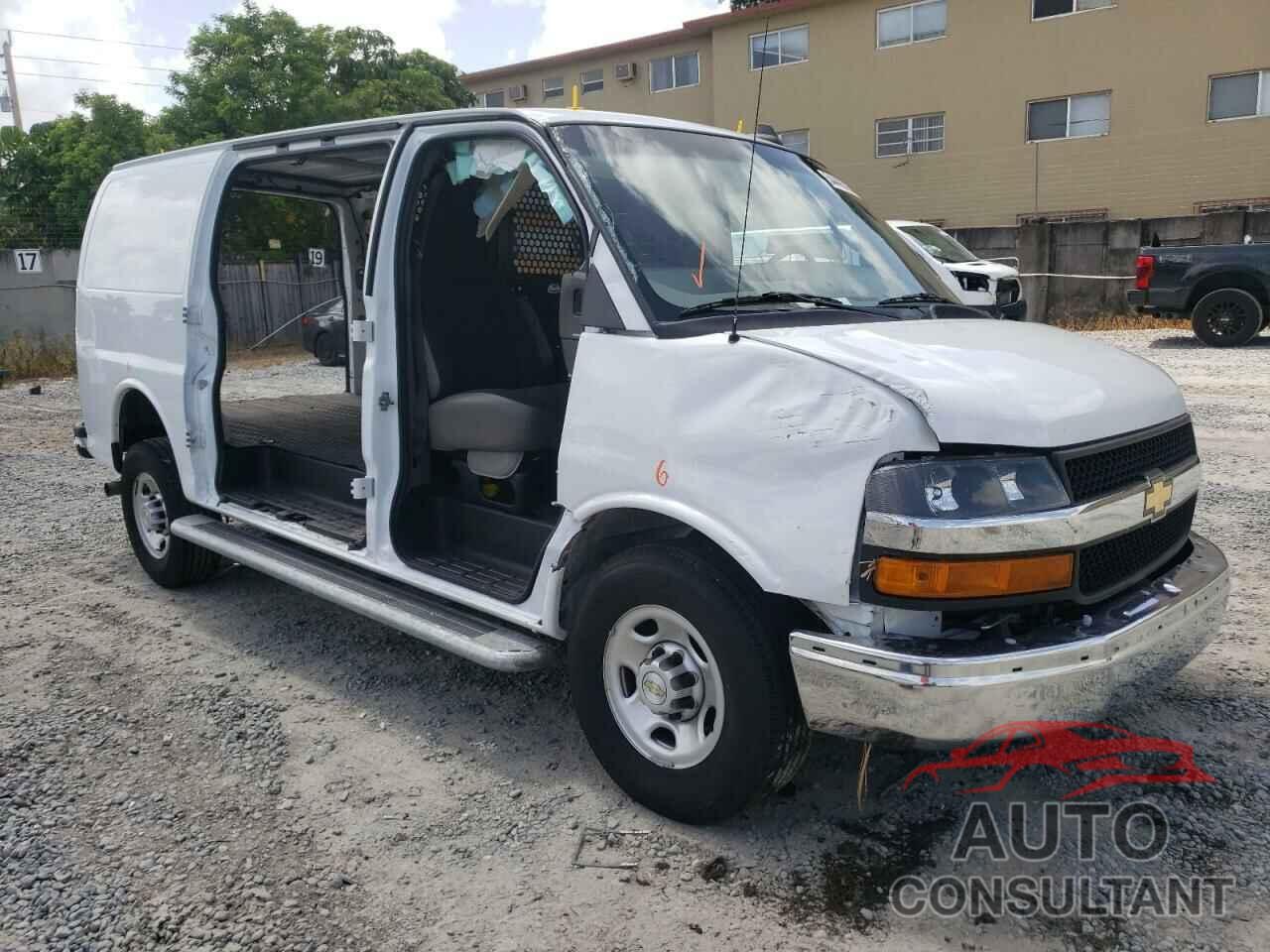 CHEVROLET EXPRESS 2020 - 1GCWGAFGXL1227761