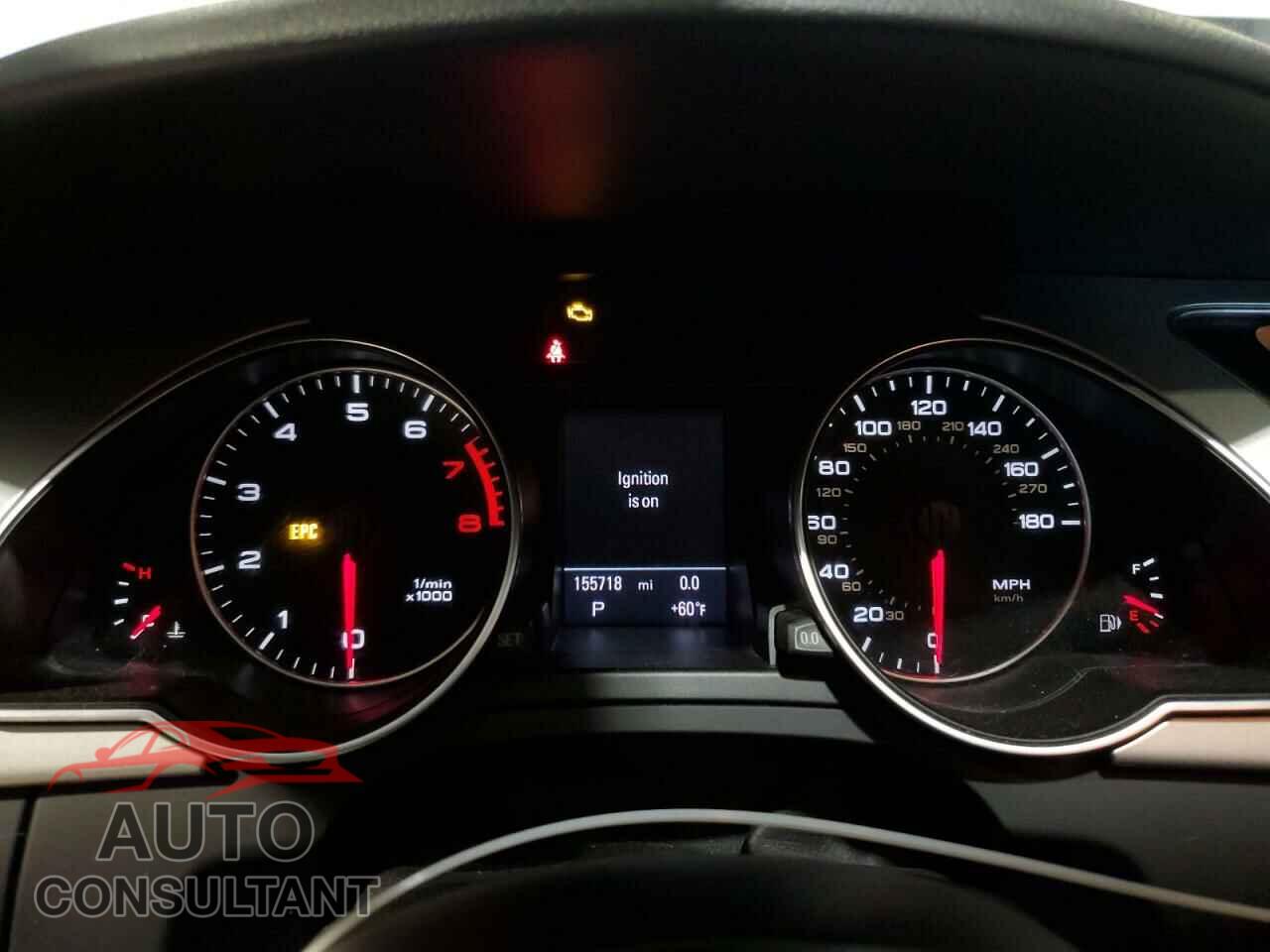 AUDI A5 2012 - WAULFAFR1CA019613