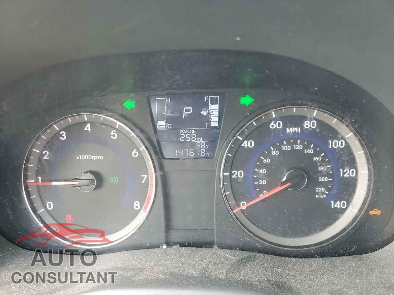 HYUNDAI ACCENT 2016 - KMHCT4AE5GU118632