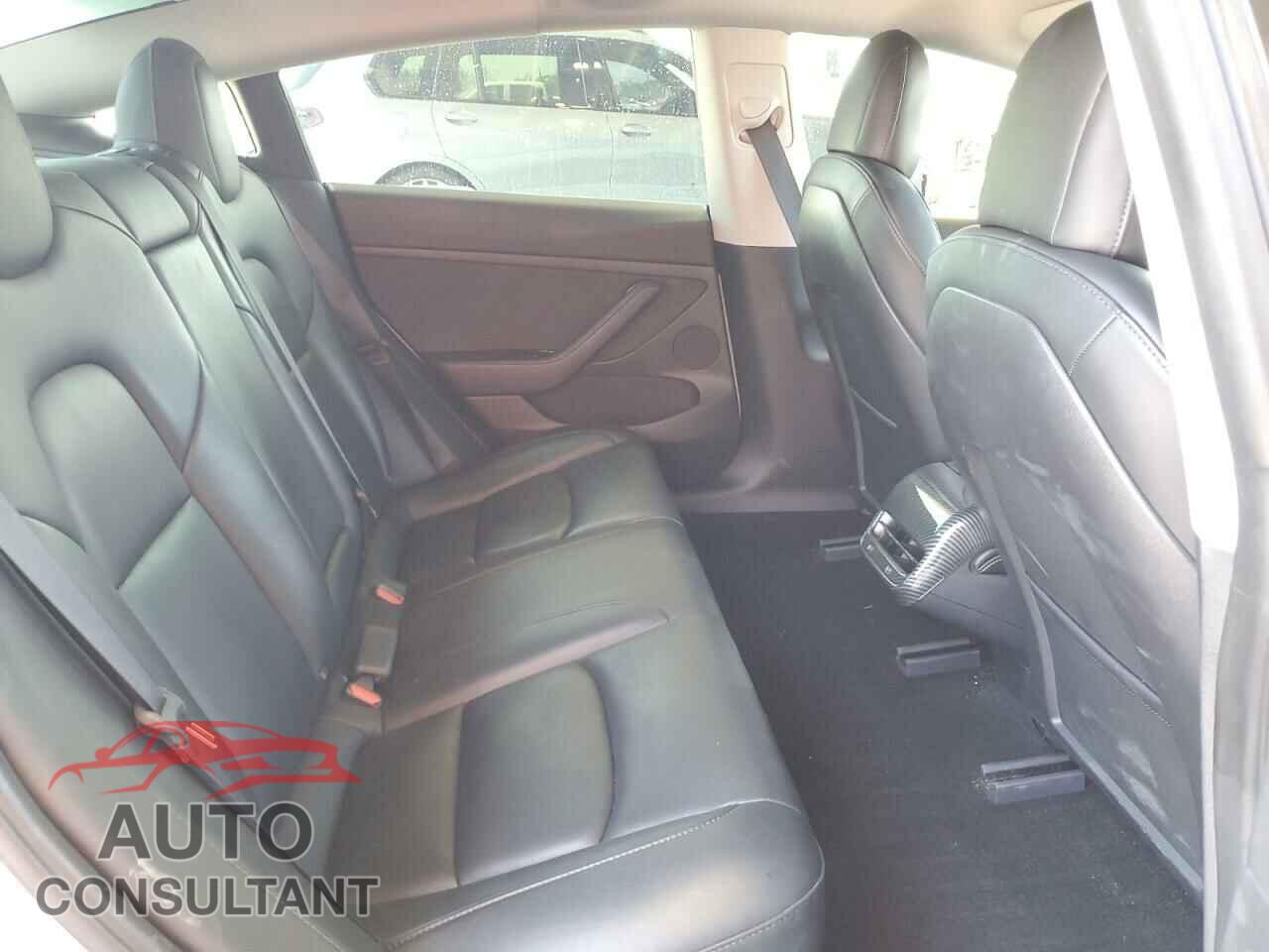 TESLA MODEL 3 2022 - 5YJ3E1EA4NF112248