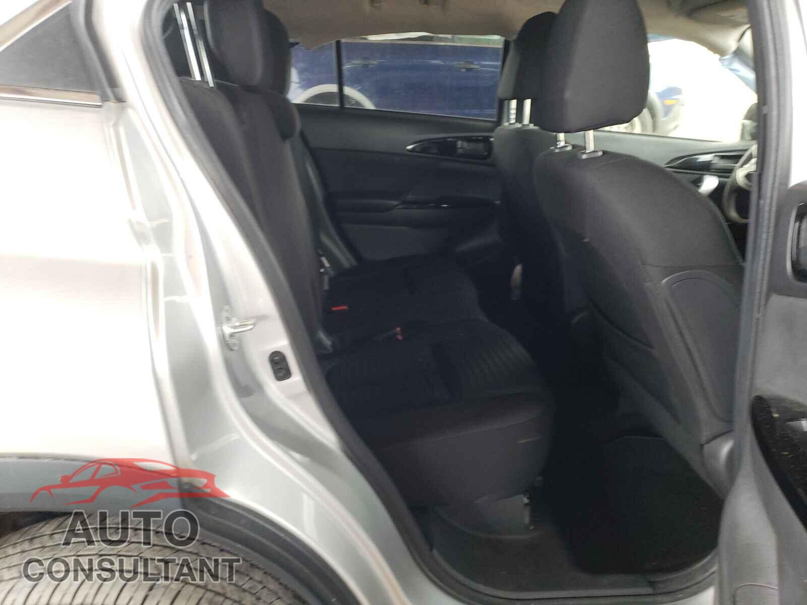 MITSUBISHI ECLIPSE 2019 - JA4AT4AA9KZ014062