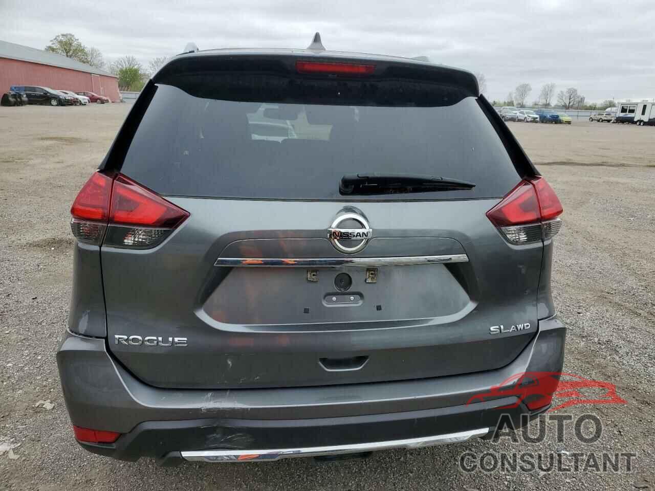 NISSAN ROGUE 2017 - 5N1AT2MV1HC856281