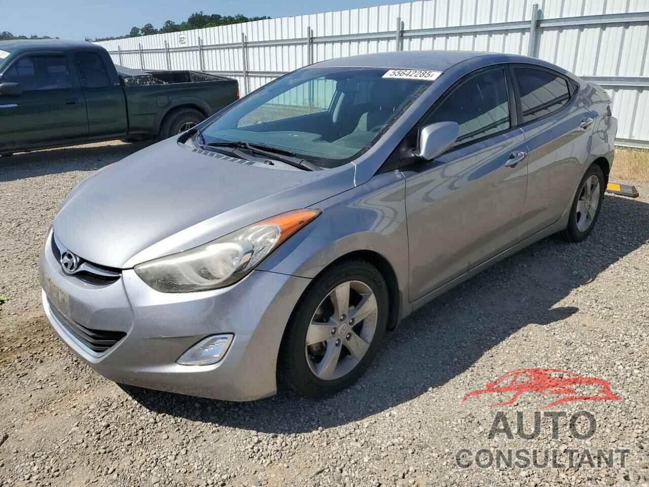 HYUNDAI ELANTRA 2013 - KMHDH4AE7DU926045