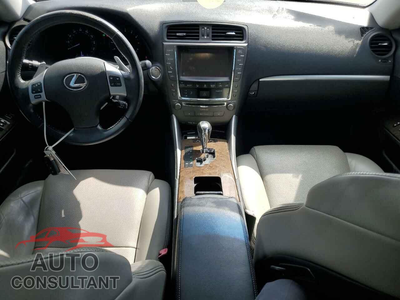 LEXUS IS 2013 - JTHFF2C25D2527638
