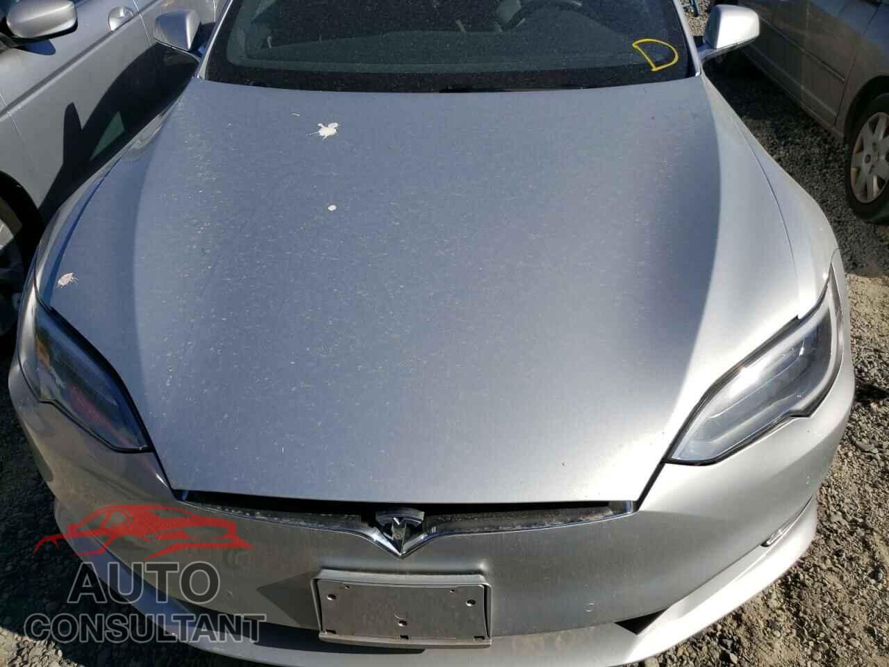 TESLA MODEL S 2018 - 5YJSA1E25JF237270