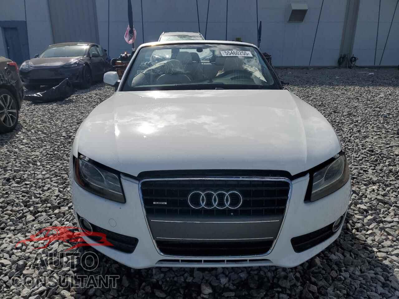AUDI A5 2011 - WAULFAFH1BN018993