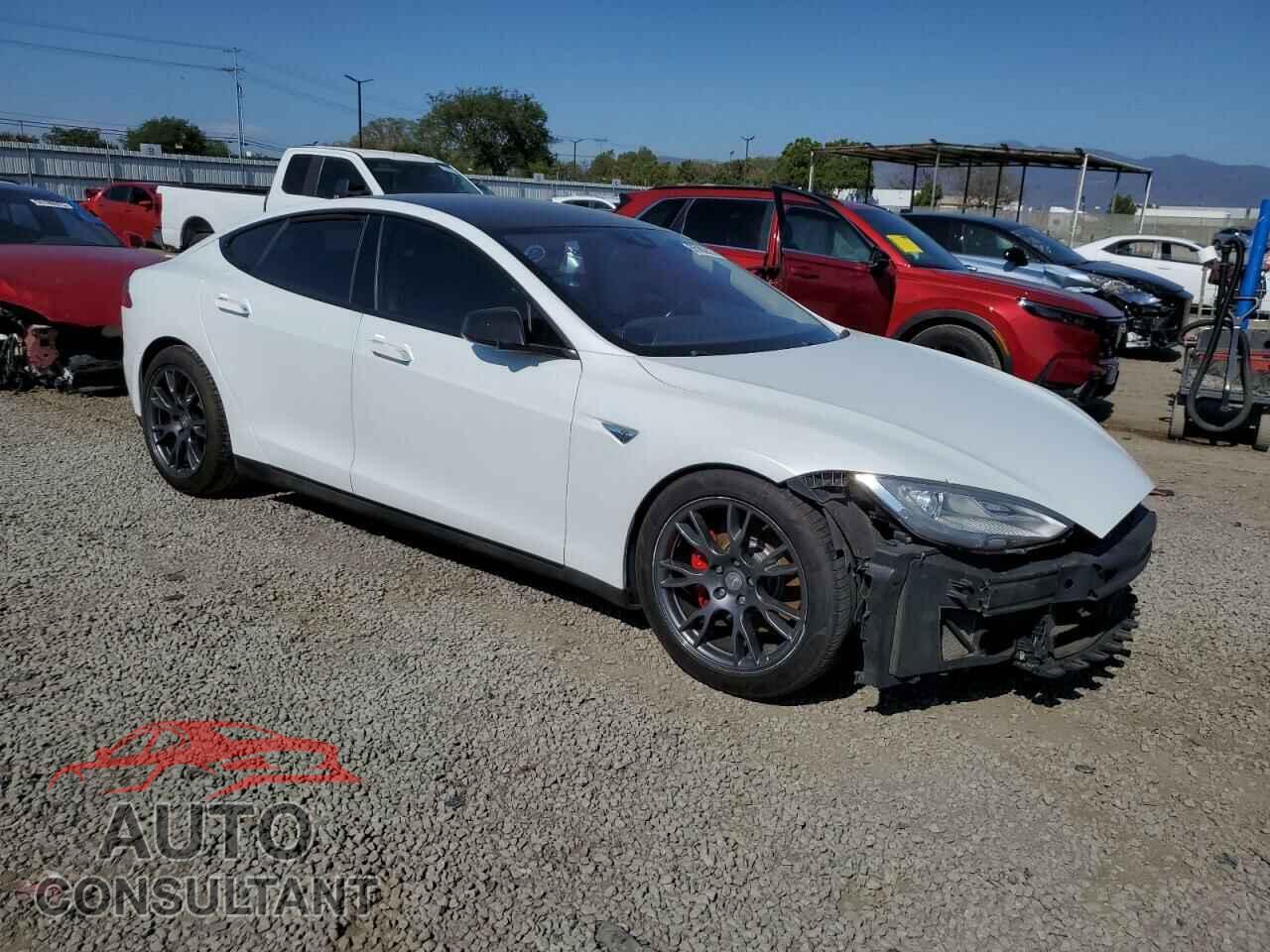 TESLA MODEL S 2014 - 5YJSA1H2XEFP65095