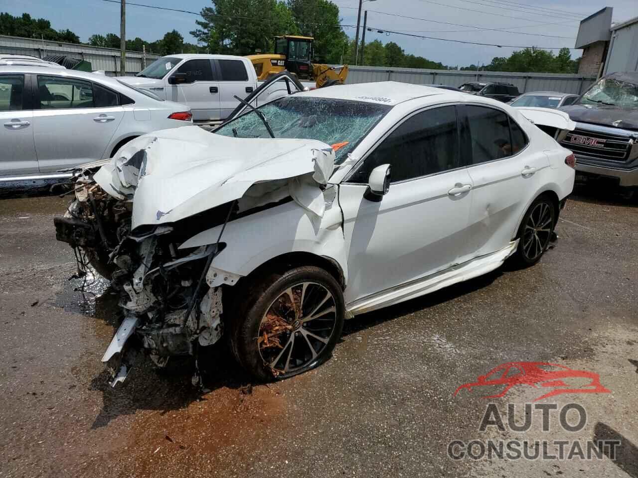 TOYOTA CAMRY 2018 - JTNB11HK0J3025932