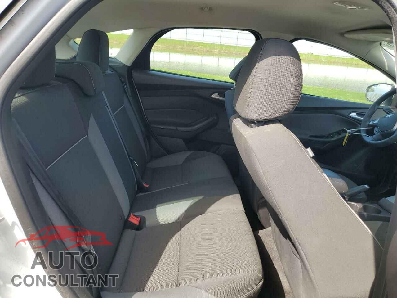 FORD FOCUS 2014 - 1FADP3K20EL166835