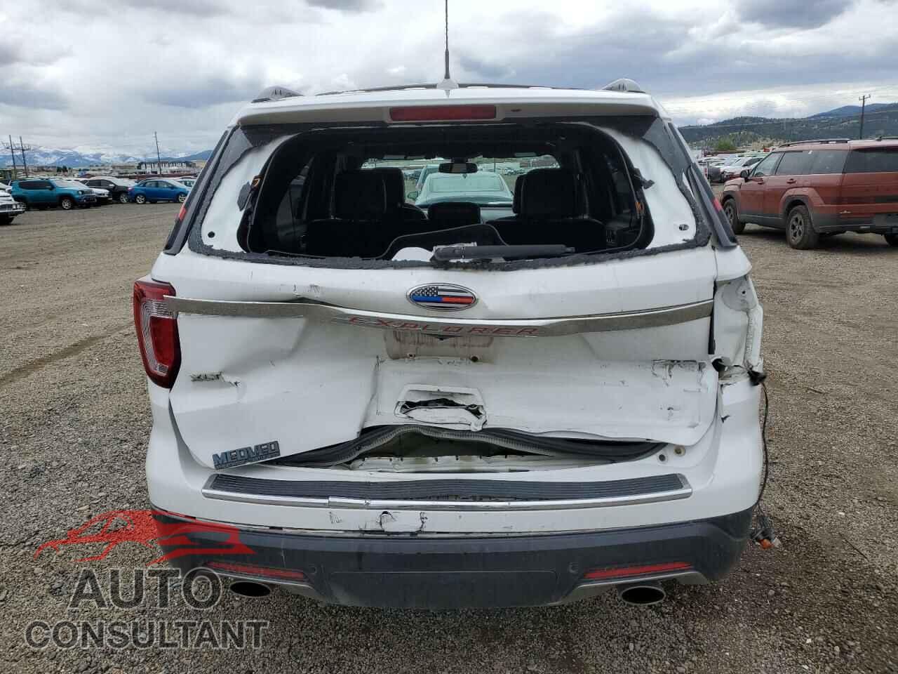 FORD EXPLORER 2018 - 1FM5K8D83JGB43611
