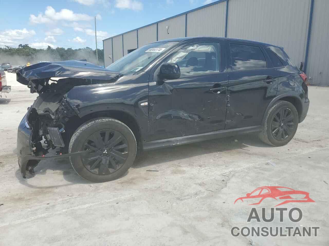 MITSUBISHI OUTLANDER 2022 - JA4APUAU4NU007634