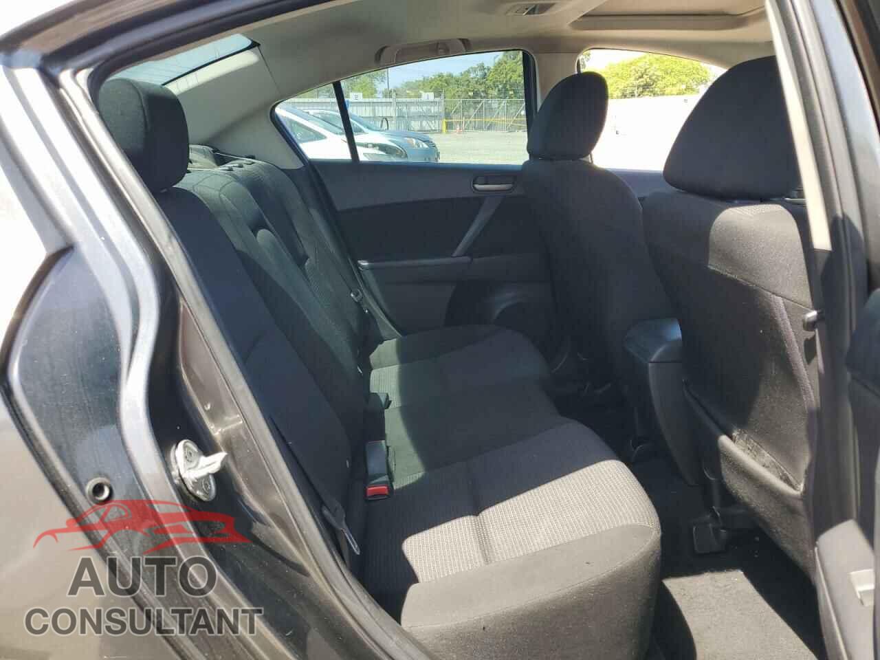 MAZDA 3 2012 - JM1BL1V85C1644077