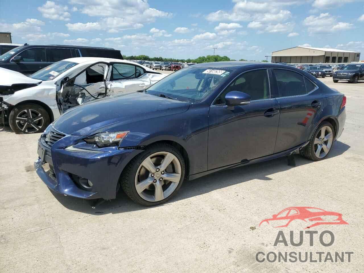LEXUS IS 2014 - JTHBE1D24E5013032