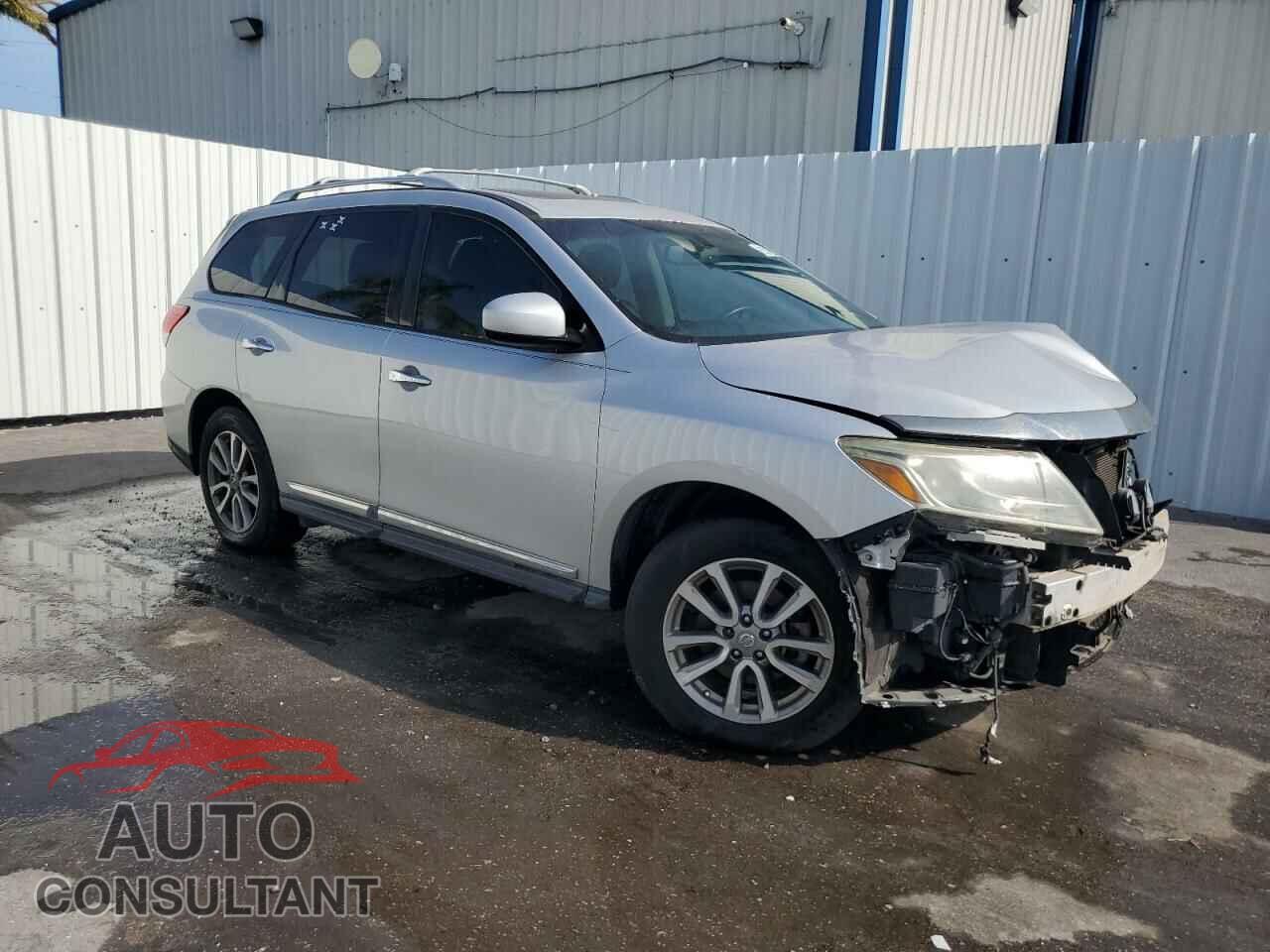 NISSAN PATHFINDER 2013 - 5N1AR2MM1DC614901