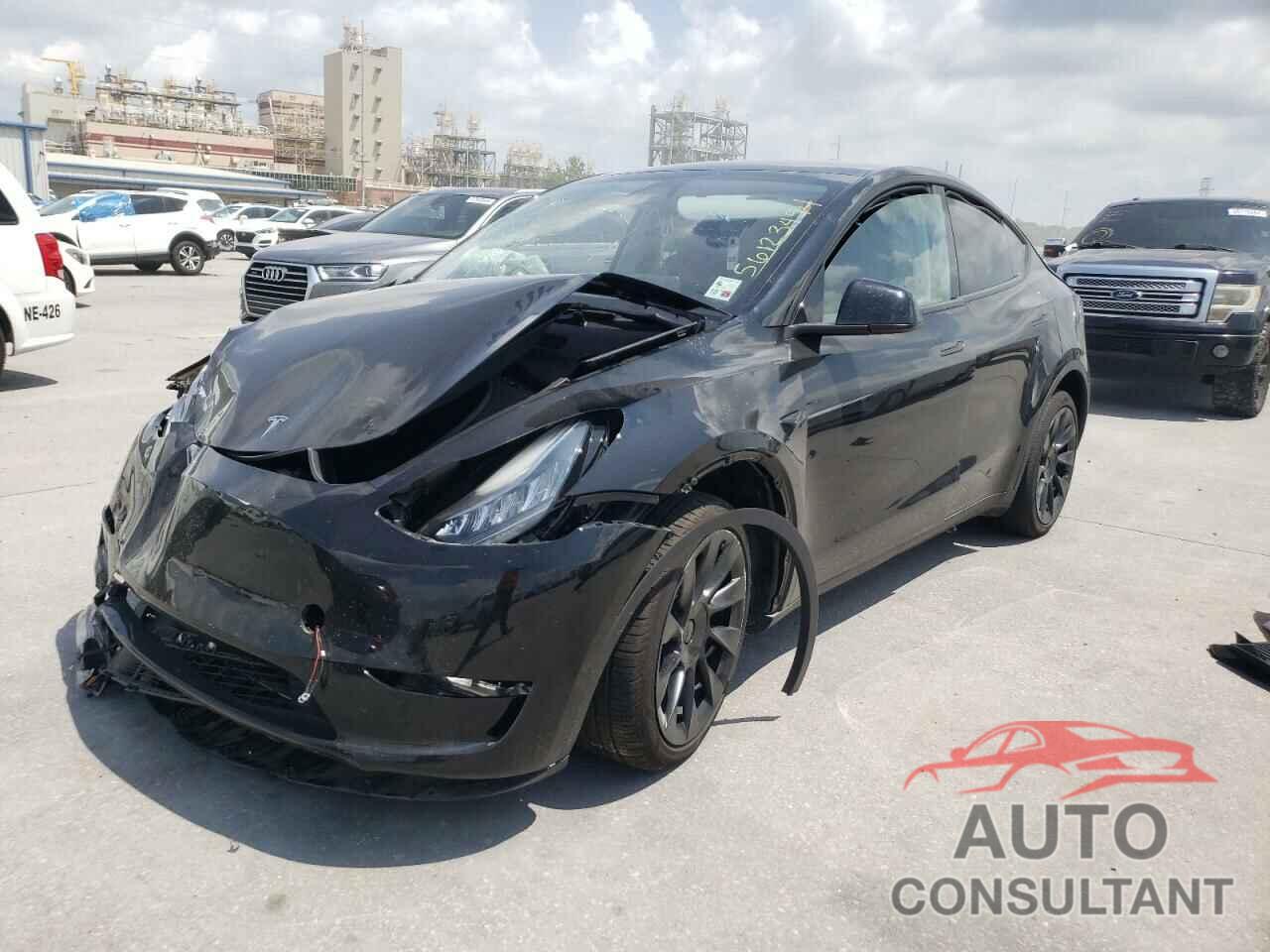 TESLA MODEL Y 2023 - 7SAYGDEE4PA153972