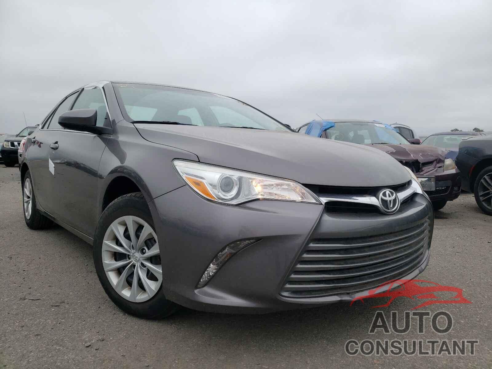 TOYOTA CAMRY 2016 - 4T4BF1FK6GR542732