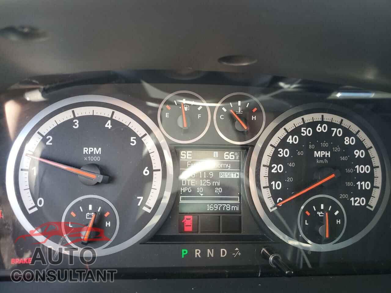 DODGE RAM 1500 2012 - 1C6RD7MT3CS287620