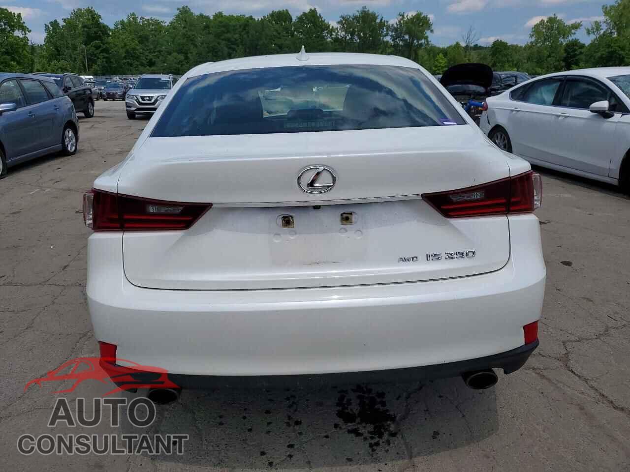 LEXUS IS 2014 - JTHCF1D25E5002087