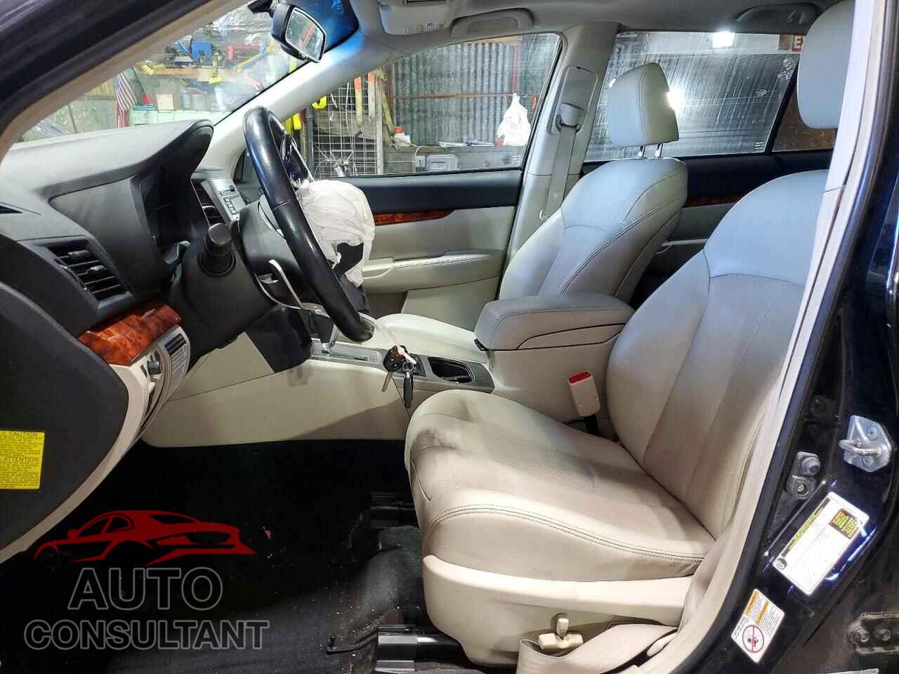 SUBARU OUTBACK 2010 - 4S4BRBKC8A3365782