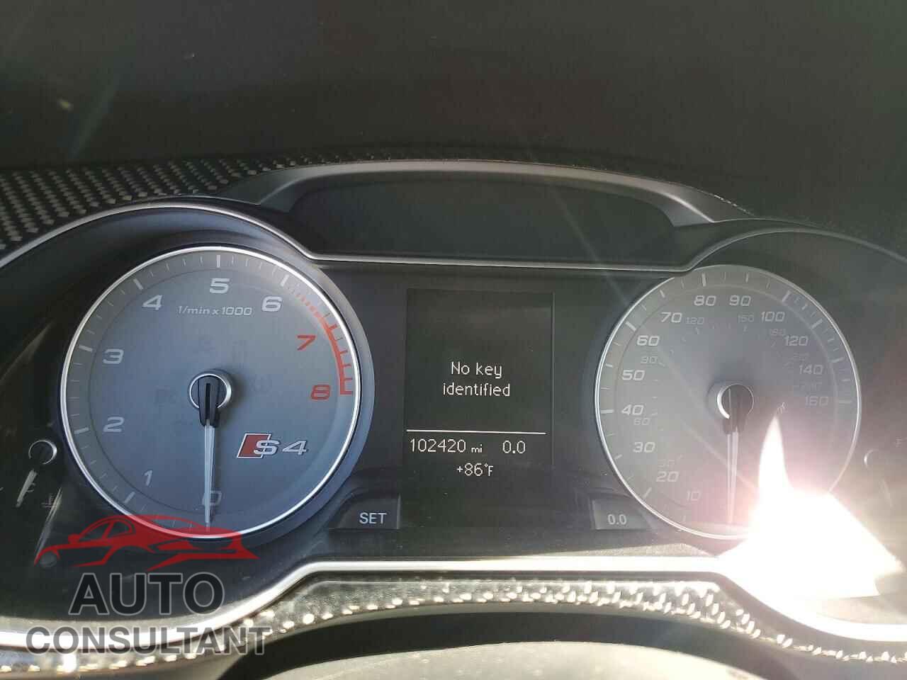 AUDI S4/RS4 2015 - WAUBGAFL9FA052013