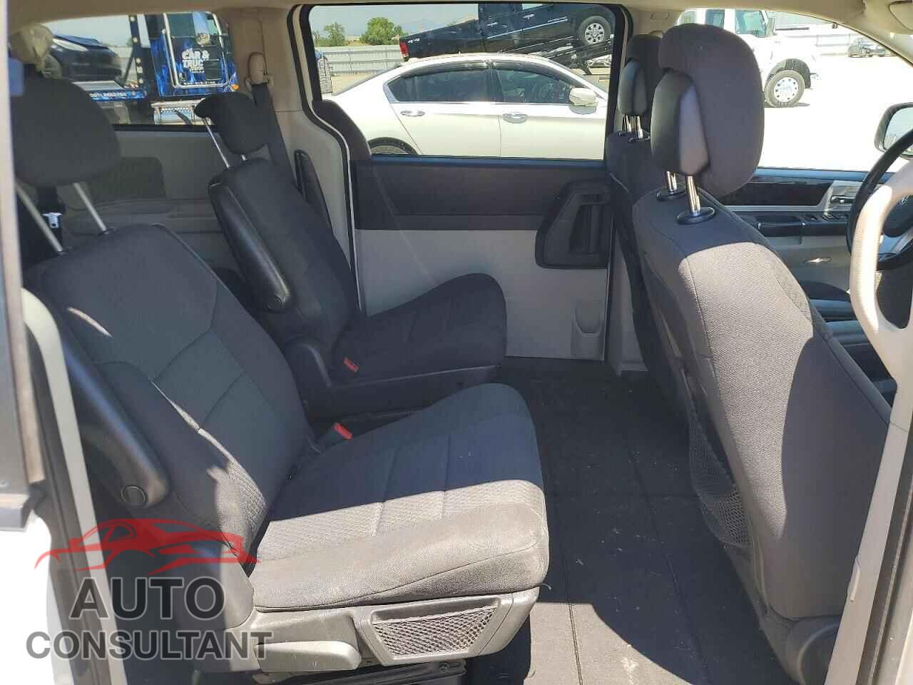 DODGE CARAVAN 2010 - 2D4RN5D15AR443781