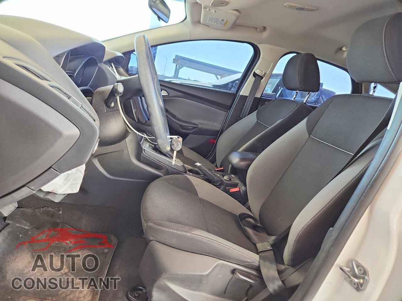 FORD FOCUS 2014 - 1FADP3K25EL461896