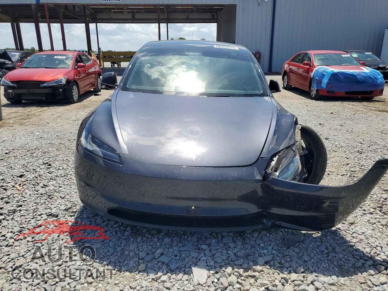 TESLA MODEL 3 2024 - 5YJ3E1EA8RF854495