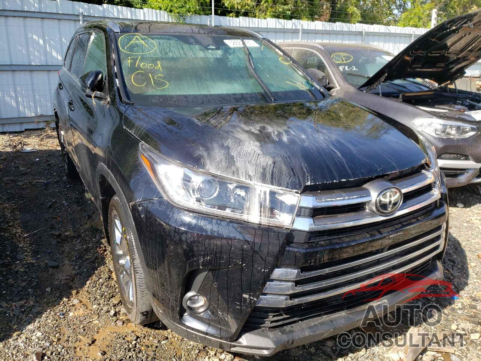 TOYOTA HIGHLANDER 2019 - 5TDDZRFH2KS737774