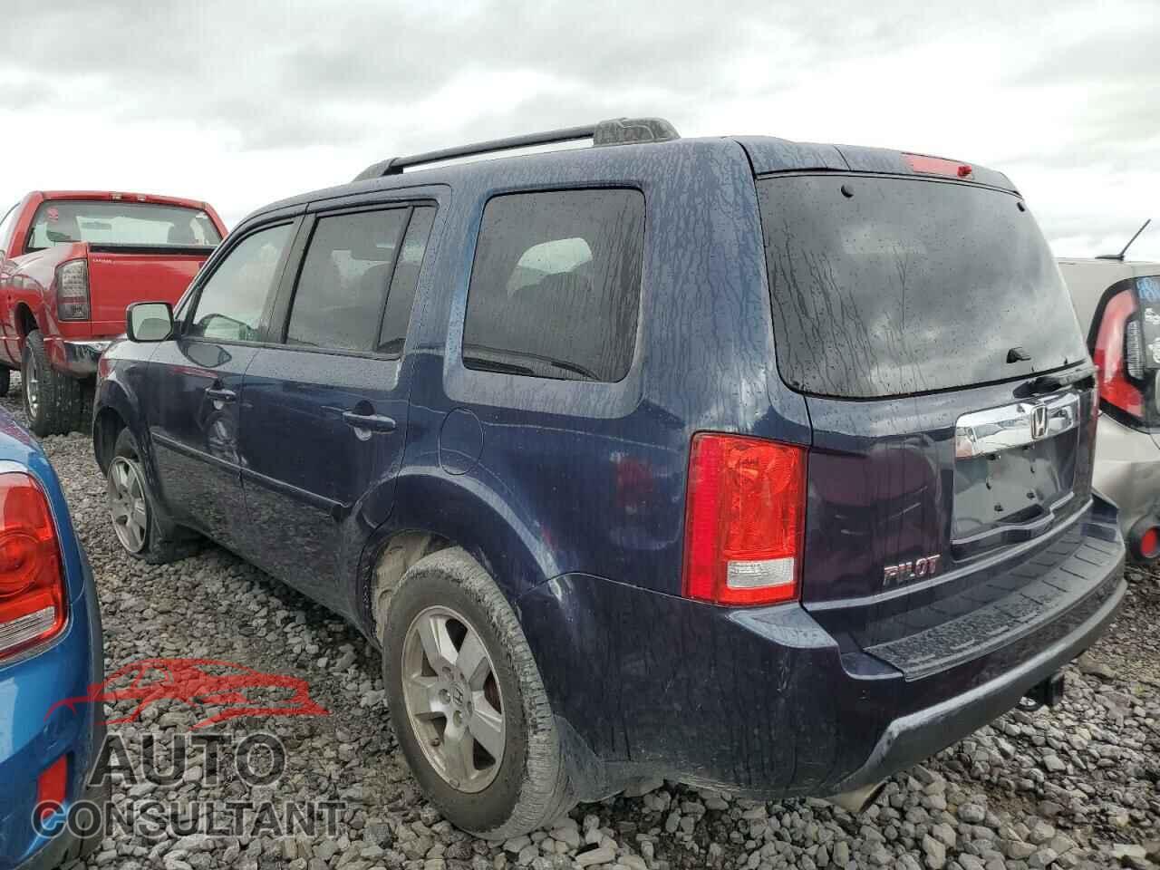 HONDA PILOT 2011 - 5FNYF3H42BB042099