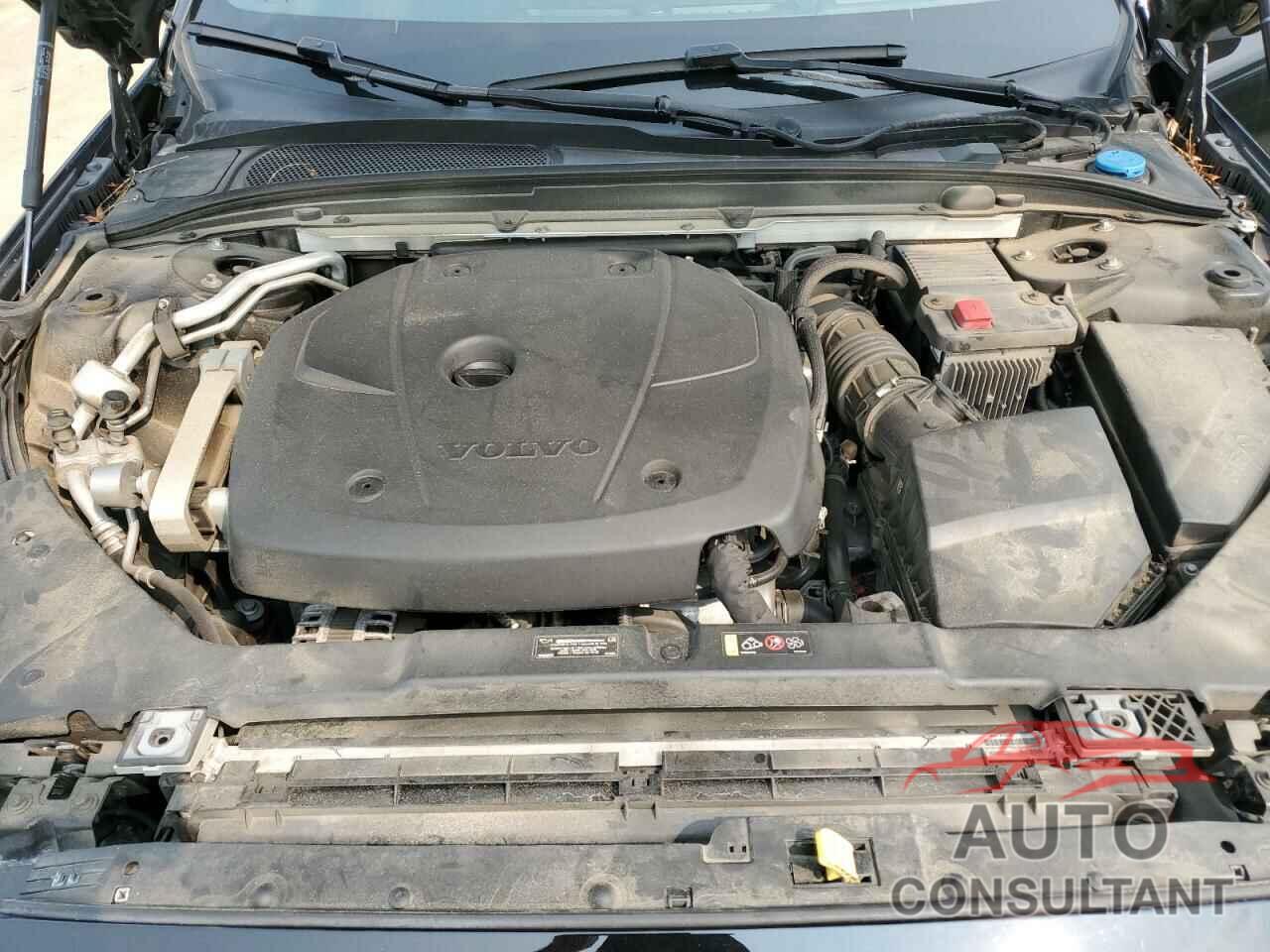 VOLVO S60 2019 - 7JRA22TL6KG002573