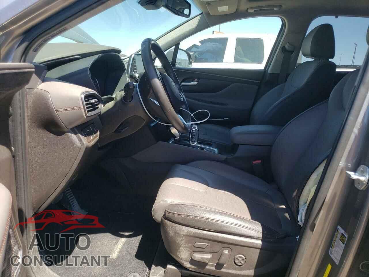HYUNDAI SANTA FE 2019 - 5NMS5CAA3KH106917