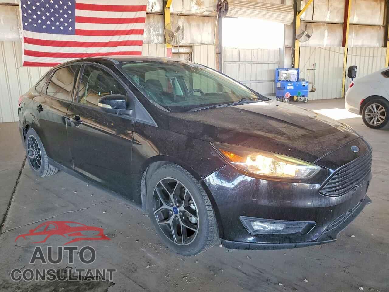 FORD FOCUS 2017 - 1FADP3FEXHL325367