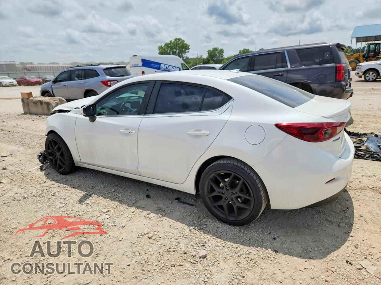 MAZDA 3 2017 - 3MZBN1W3XHM130049