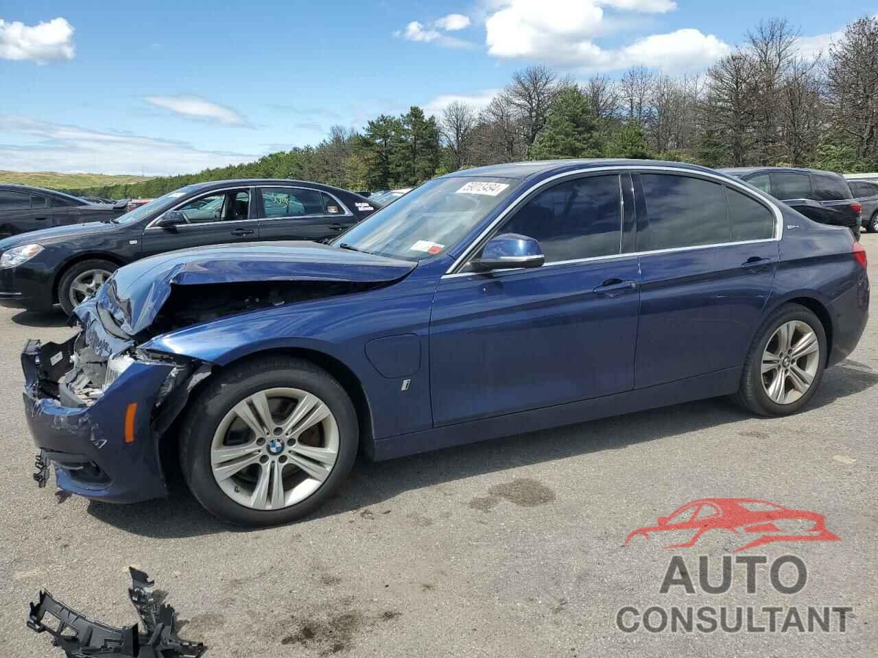 BMW 3 SERIES 2018 - WBA8E1C52JA171441