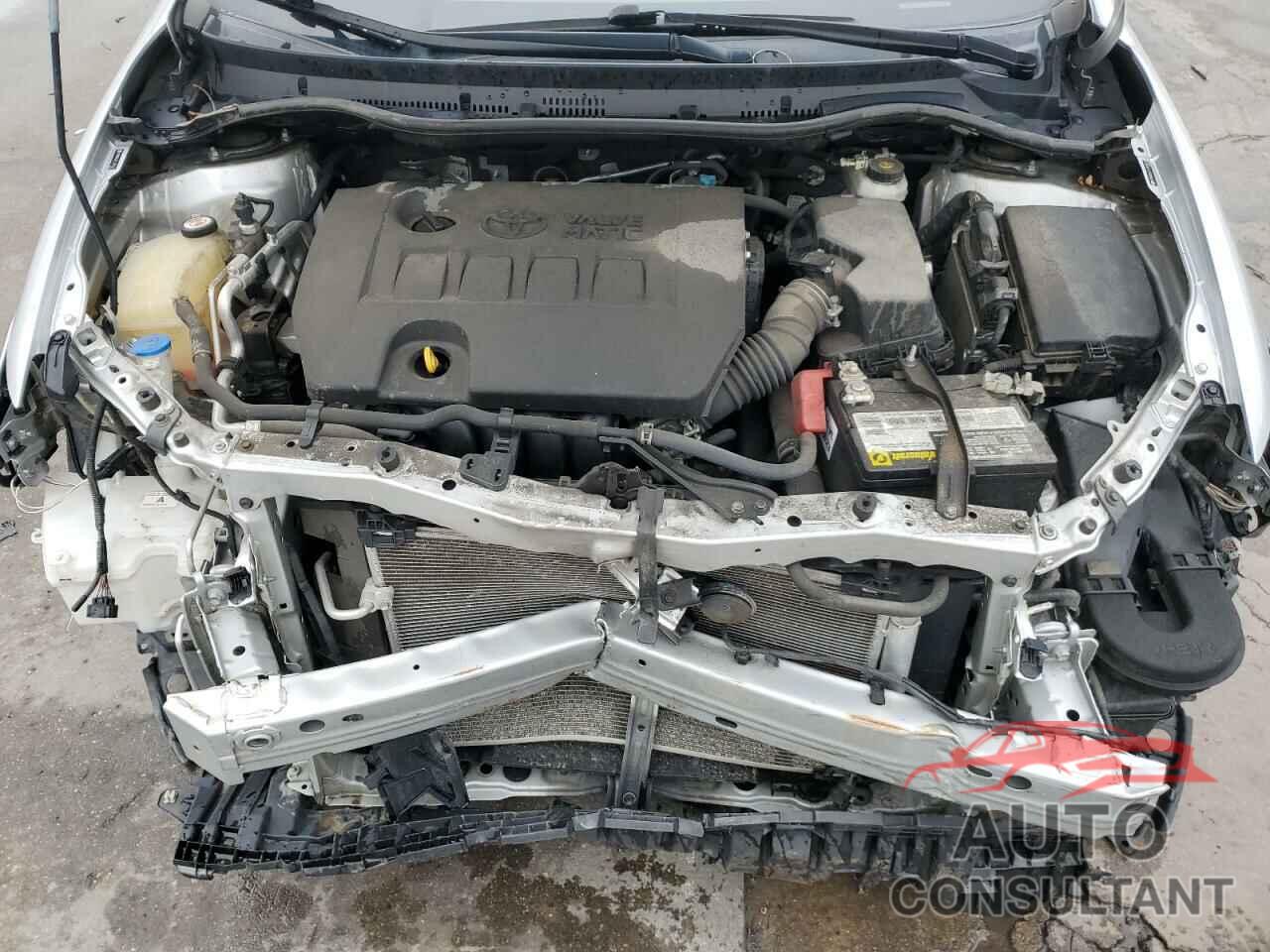 TOYOTA COROLLA 2018 - JTNKARJE1JJ575221