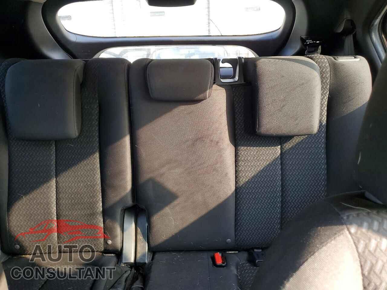 MITSUBISHI ECLIPSE 2018 - JA4AT4AA6JZ043582