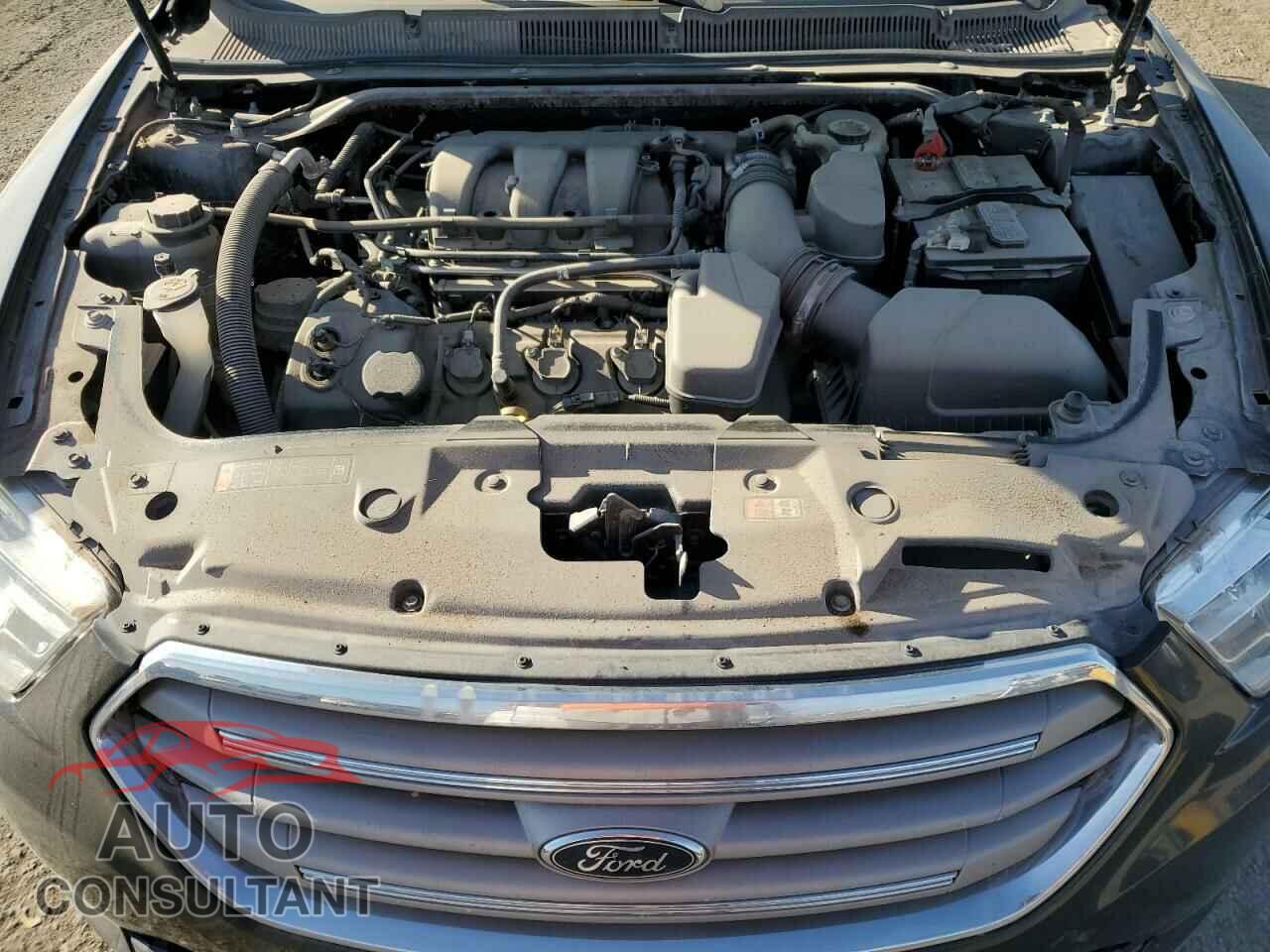 FORD TAURUS 2017 - 1FAHP2E83HG106458