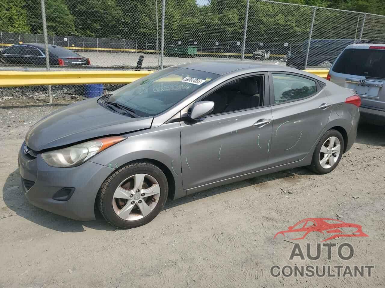 HYUNDAI ELANTRA 2013 - 5NPDH4AE5DH261600