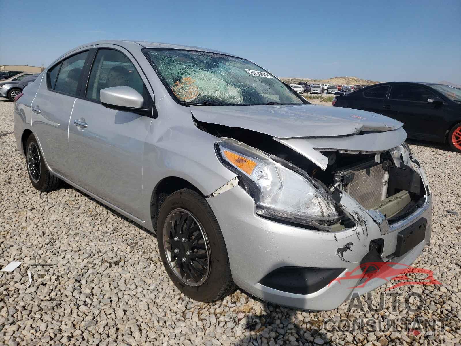 NISSAN VERSA 2016 - 3N1CN7AP1GL870536