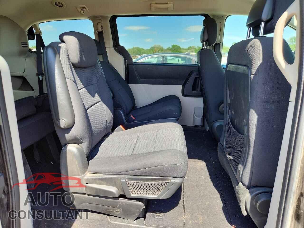 DODGE CARAVAN 2010 - 2D4RN4DE9AR443537