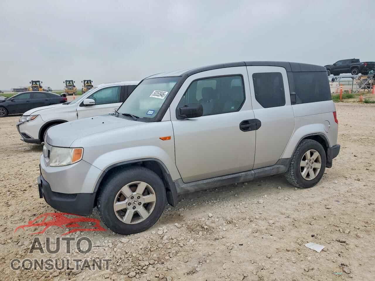 HONDA ELEMENT 2011 - 5J6YH1H70BL002135