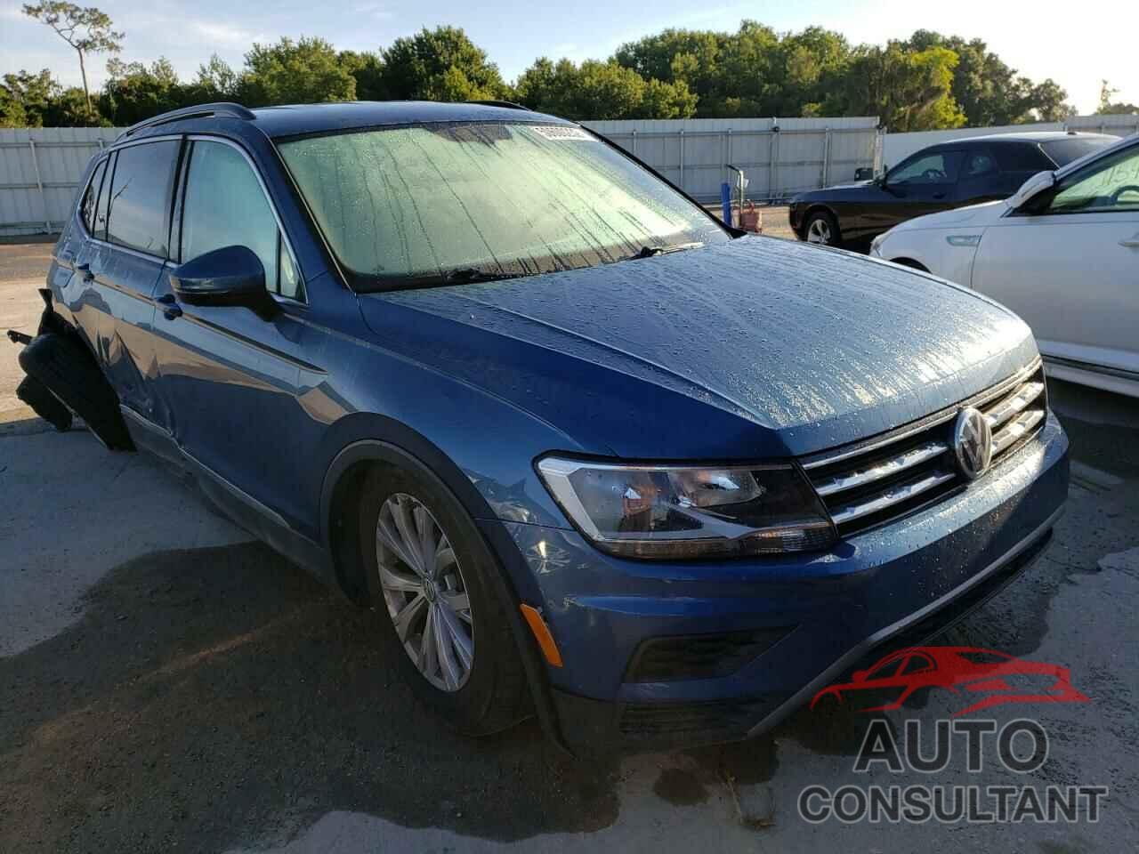 VOLKSWAGEN TIGUAN 2018 - 3VV2B7AX8JM096371