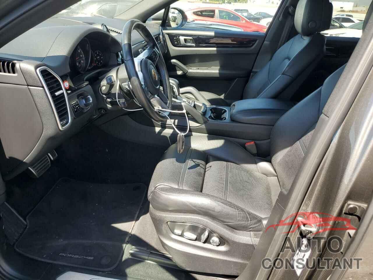 PORSCHE CAYENNE 2020 - WP1BB2AY9LDA57683