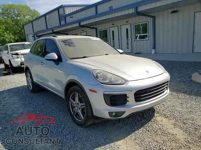 PORSCHE CAYENNE 2016 - WP1AA2A21GLA10136