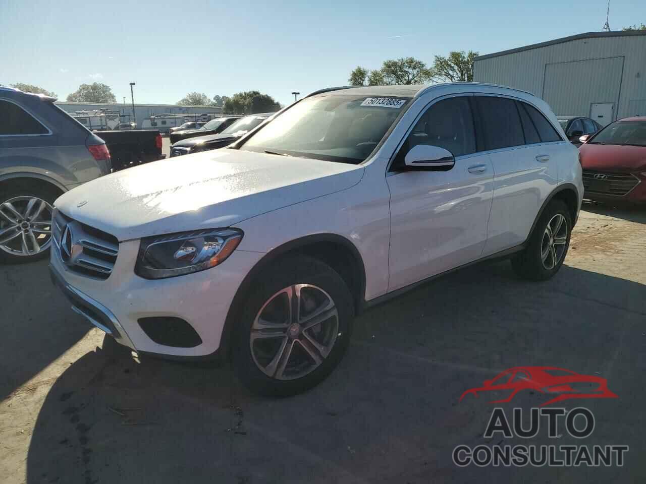 MERCEDES-BENZ GLC-CLASS 2017 - WDC0G4KB3HF152598