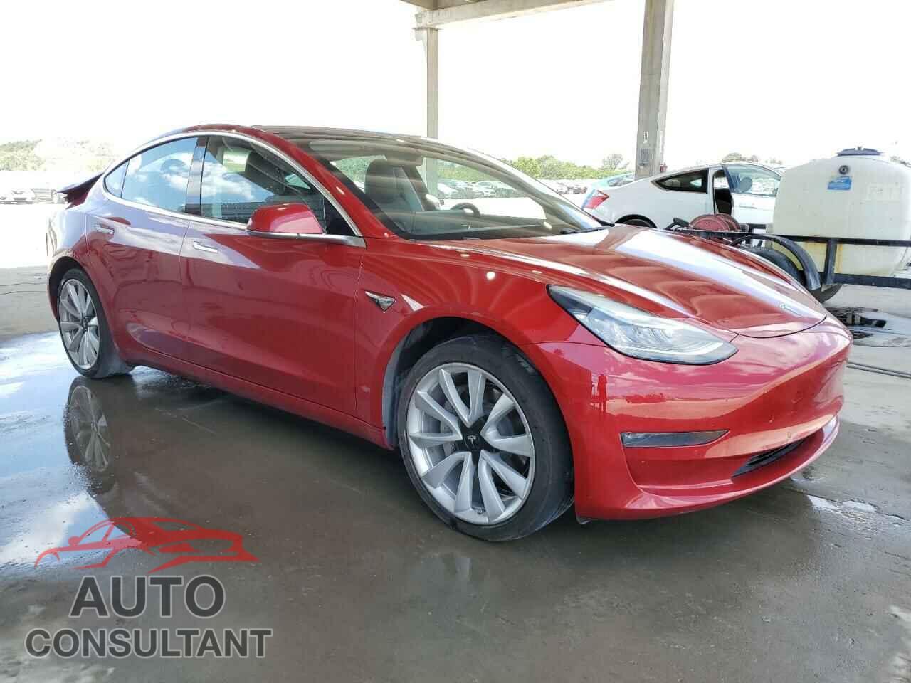 TESLA MODEL 3 2018 - 5YJ3E1EA5JF015425